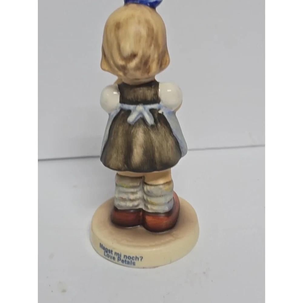 Hummel Goebel Figurine Love Petals #1990 Hum 804 3.5 In With Original Box